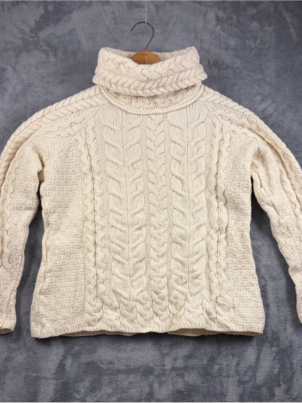 Aran Mills Cozy Cable Knit wool Turtleneck Sweater - Cream